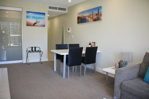 Beachside Luxury Getaway In Glenelg - Accommodation Rockhampton 5