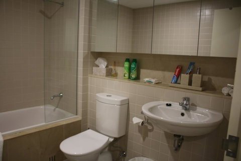 Beachside Luxury Getaway In Glenelg - Accommodation Rockhampton 11