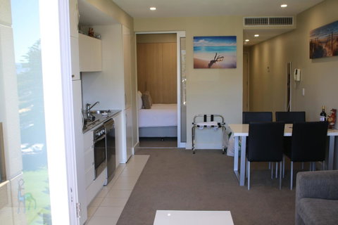 Beachside Luxury Getaway In Glenelg - Accommodation Rockhampton 7