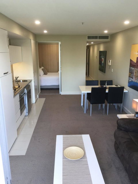 Beachside Luxury Getaway In Glenelg - Accommodation Rockhampton 18
