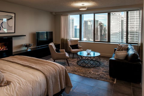 Suite 11 Victoria Square - Accommodation Rockhampton 15