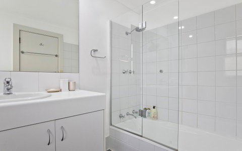 Glenelg Oasis Studios - Accommodation Rockhampton 11