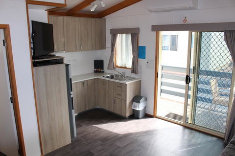 Ceduna Foreshore Caravan Park - Accommodation Rockhampton 7