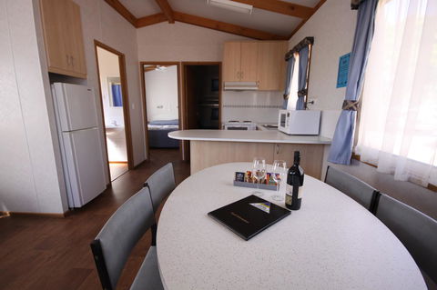 Ceduna Foreshore Caravan Park - Accommodation Rockhampton 2