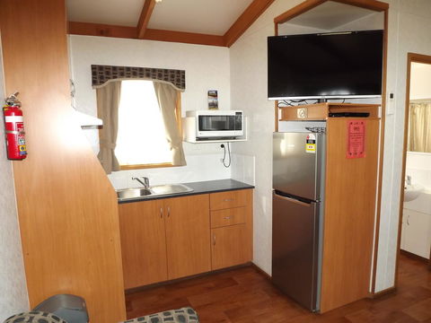 Ceduna Foreshore Caravan Park - Accommodation Rockhampton 14