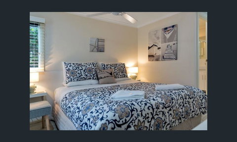 Wintergarden Beach Cabin - Accommodation Rockhampton 5