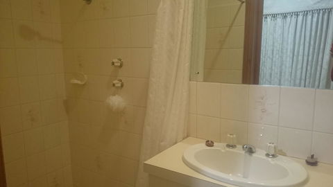 Gaerwood B&B - Accommodation Rockhampton 12