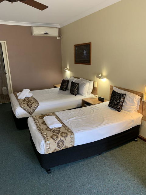 Cumberland Motor Inn - Accommodation Rockhampton 9
