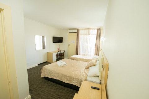 Jacksons Motor Inn - Accommodation Rockhampton 17