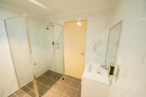 Jacksons Motor Inn - Accommodation Rockhampton 21