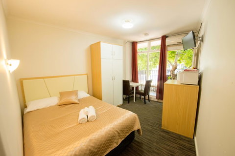 Jacksons Motor Inn - Accommodation Rockhampton 8