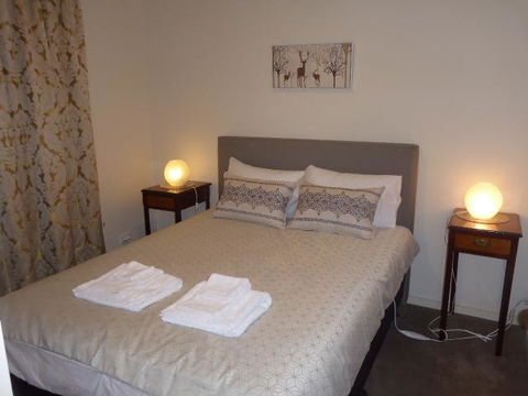 Adelaide City Apartment - 3br, 2bath & Carpark - Accommodation Rockhampton 14
