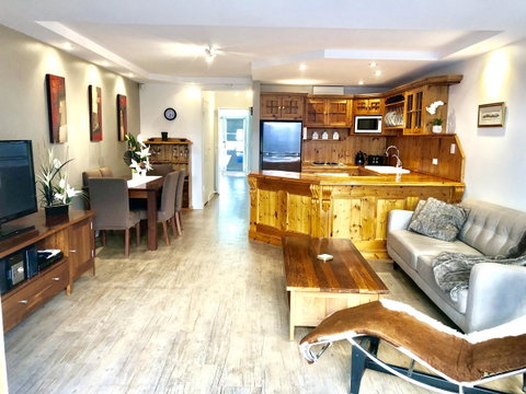Superb Townhouse In North Adelaide - Accommodation Rockhampton 0
