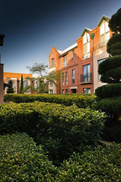 Majestic Old Lion Apartments - Accommodation Rockhampton 17
