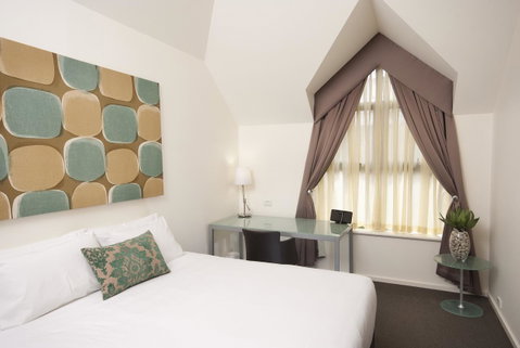 Majestic Old Lion Apartments - Accommodation Rockhampton 3