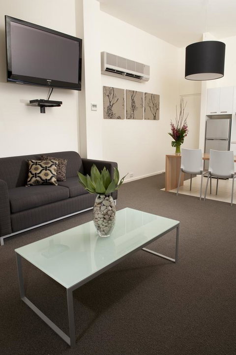 Majestic Old Lion Apartments - Accommodation Rockhampton 1