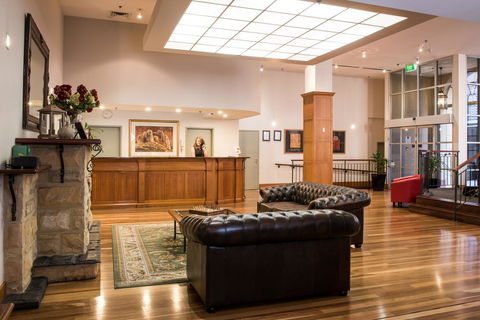The Chancellor On Currie - Accommodation Rockhampton 3