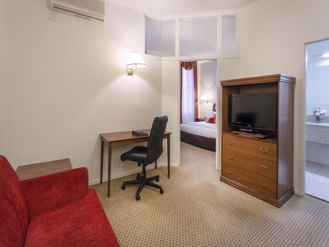 The Chancellor On Currie - Accommodation Rockhampton 42