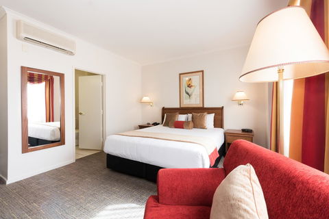 The Chancellor On Currie - Accommodation Rockhampton 19
