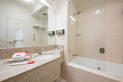 The Chancellor On Currie - Accommodation Rockhampton 22