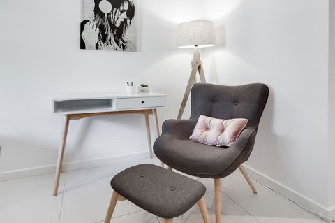 York Apartments On Grenfell - Accommodation Rockhampton 1