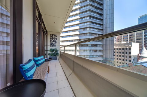 York Apartments On Grenfell - Accommodation Rockhampton 11