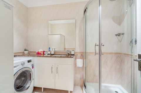 York Apartments On Grenfell - Accommodation Rockhampton 15