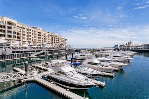 Heart Of Glenelg BnB - Accommodation Rockhampton 22