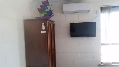 Wallaroo Sunset Home - Accommodation Rockhampton 20
