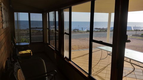 Wallaroo Sunset Home - Accommodation Rockhampton 29