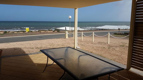 Wallaroo Sunset Home - Accommodation Rockhampton 18