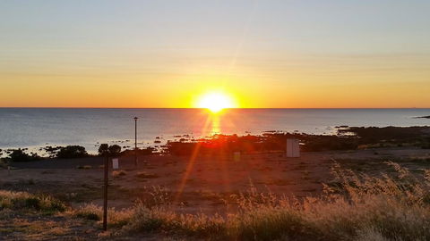 Wallaroo Sunset Home - Accommodation Rockhampton 15
