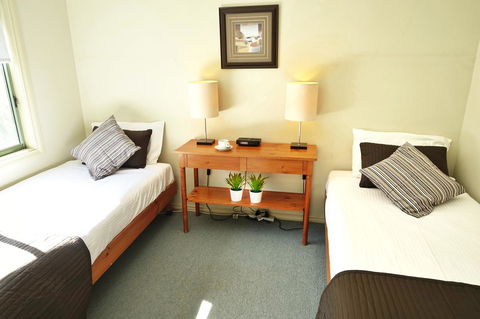 SkyView Villa - Accommodation Rockhampton 20