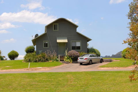 SkyView Villa - Accommodation Rockhampton 32