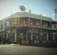 Commercial Hotel Morgan - Accommodation Rockhampton