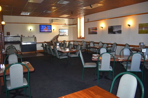 Commercial Hotel Morgan - Accommodation Rockhampton 7
