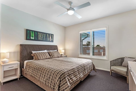 Pacific Blue 278-265 Sandy Pt Rd- Dual Key Access, Wifi, Linen And Air Conditioning - Accommodation Rockhampton 10