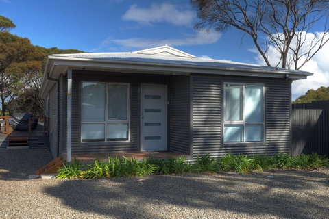 Home On Torrens - Accommodation Rockhampton 20