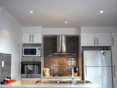 Home On Torrens - Accommodation Rockhampton 27