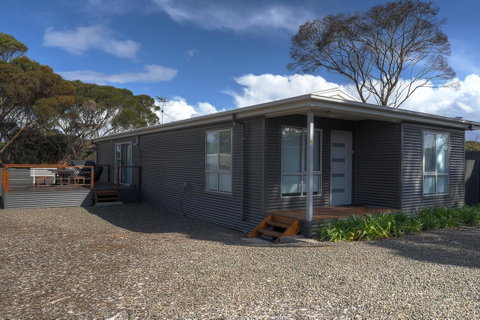 Home On Torrens - Accommodation Rockhampton 23