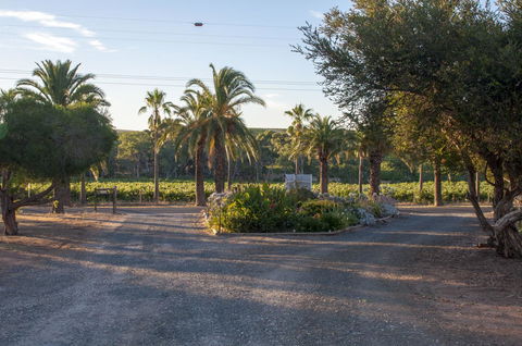 Seppelts View Cabins - Accommodation Rockhampton 3