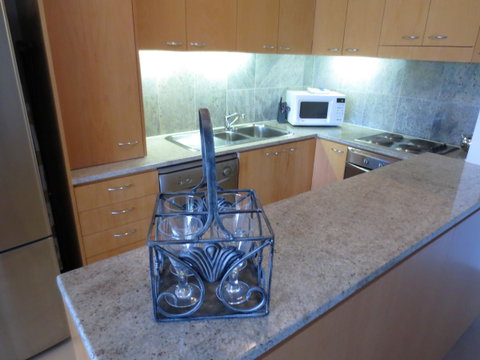 Lights Landing Apartments - Accommodation Rockhampton 7