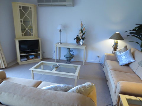Lights Landing Apartments - Accommodation Rockhampton 6