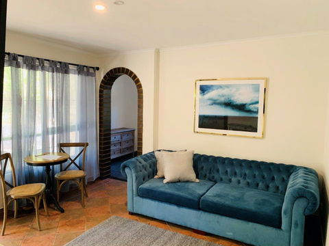 The Manor Basket Range - Accommodation Rockhampton 12