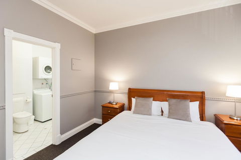 Majestic Tynte Street Apartments - Accommodation Rockhampton 21