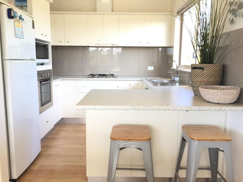 White Sands Holiday Retreat - Accommodation Rockhampton 4