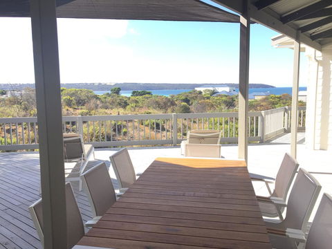 White Sands Holiday Retreat - Accommodation Rockhampton 11