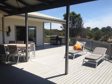 White Sands Holiday Retreat - Accommodation Rockhampton 9