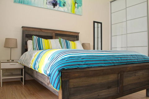 Smugglers Inn Studio Apartments - Accommodation Rockhampton 13