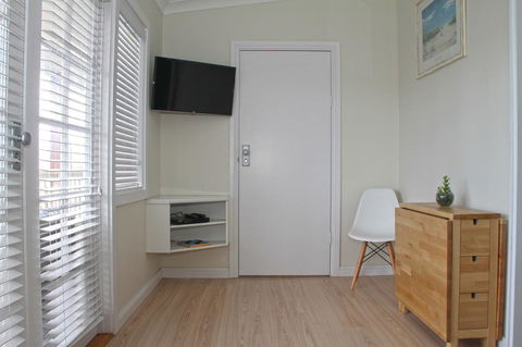 Smugglers Inn Studio Apartments - Accommodation Rockhampton 17
